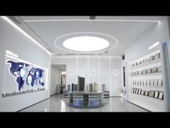 Καρτρίτσια φίλτρου σκόνης υψηλής απόδοσης που εκτίθενται στο εκθεσιακό δωμάτιο του εργοστασίου Farrleey Filtration